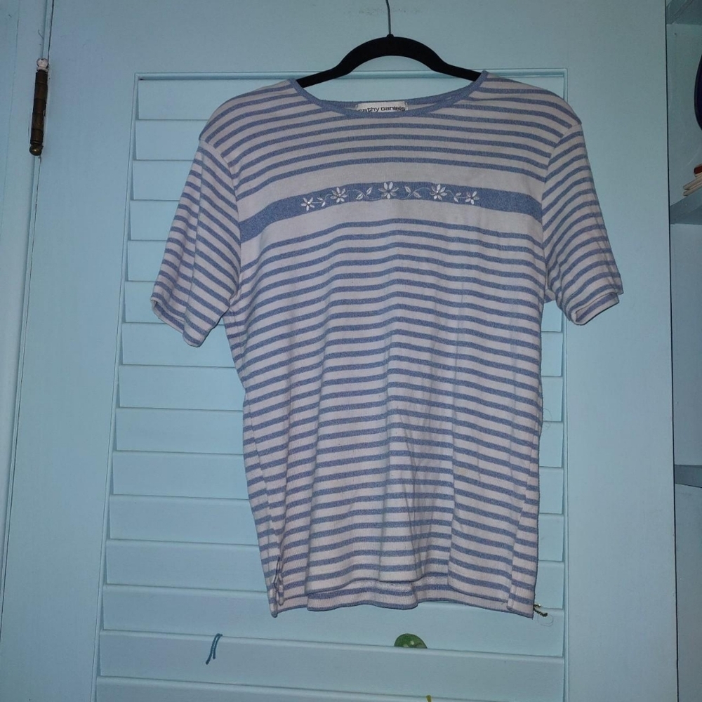 Vintage 1990s Striped Blue And White Tee With Flowers And Rhinestone Size M